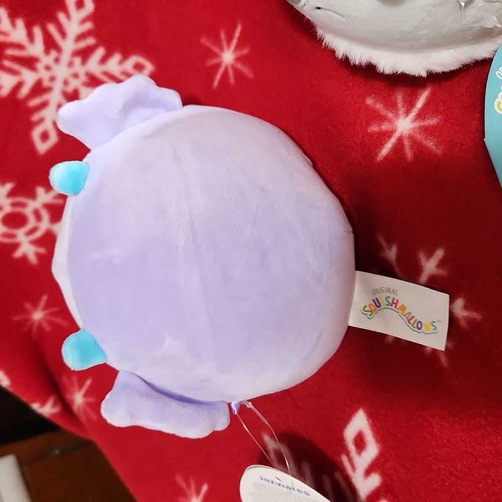 SQUISHMALLOS - Picture 9 of 11